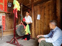 Village Buyi de Zhenfeng : tambour rituel à 5 tons (millénaire)