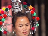 Jeune fille Dong lors d'une fête villageoise