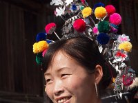 Jeune fille Dong lors d'une fête villageoise