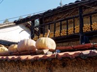 Maison Yi dans un village, région de Xichang (Sichuan)