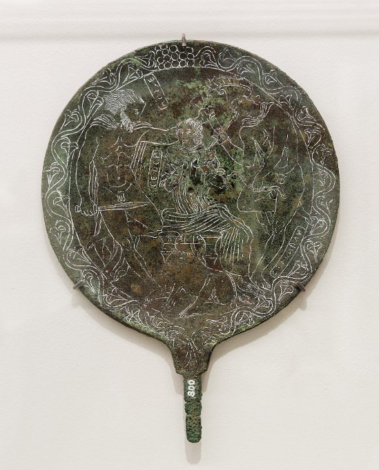 19_lens_louvre_homere_128