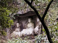Statues du parc Lingyin : 3 Bouddhas de la Porte de Pierre - dynastie Yuan (1206-1308)