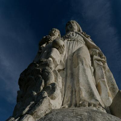 Mont-Dol : au sommet de la tour Notre-Dame de l'Espérance