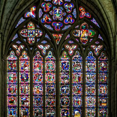 Cathédrale saint-Samson - Grande verrière du ch&oelig;ur.