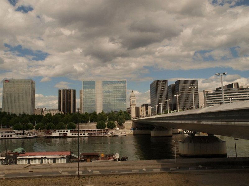 hm-paris-01
