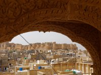 Jaisalmer : la forteresse vue de la porte